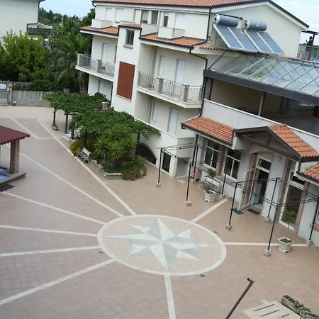 Aquamarine 4* Davoli