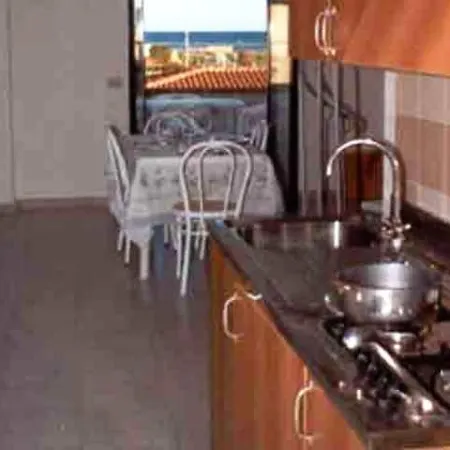 Aquamarine Appart hôtel Davoli
